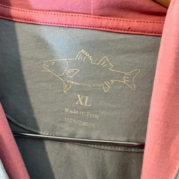 Saltwater Long Island Hooded Pullover XL Embroidered Fish Front Pocket Blue Pink - Picture 4 of 4